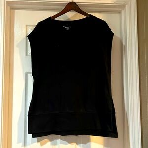 Athleta V-Neck Sleeveless Sweatshirt - Black - L